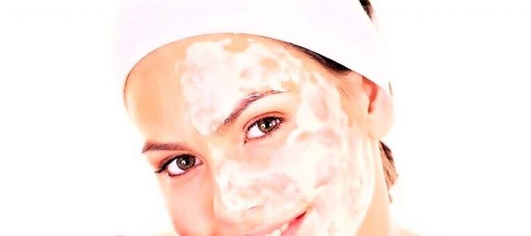 a refreshing face mask